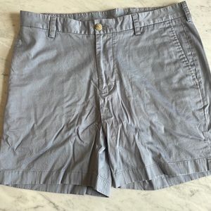 Men’s Southern Tide like new shorts. Size 35